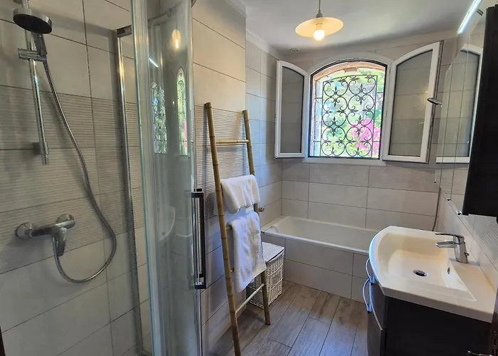 Lou San Peyre, Cannes Et Mougins, 4 Km Des Plages