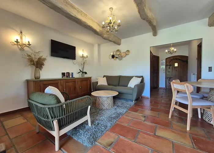 アパート Lou San Peyre, Cannes Et Mougins, 4 Km Des Plages *